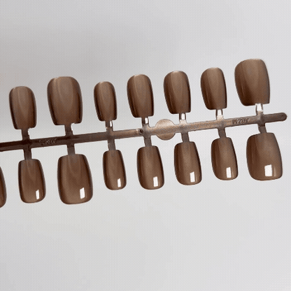 Iced Mocha Aura – Press-on Fingernägel, Cat-Eye – NEXANAILS®