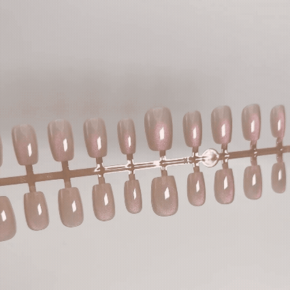Guava Glow – Press-on Fingernägel, Cat-Eye und Einfarbig – NEXANAILS®