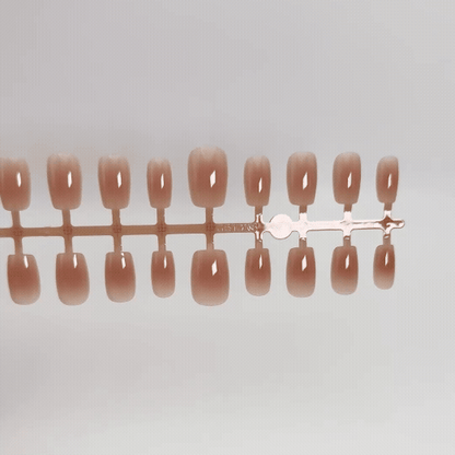 Blush Sheer – Press-on Fingernägel, Ombre, Nude und Naturfarben – NEXANAILS®